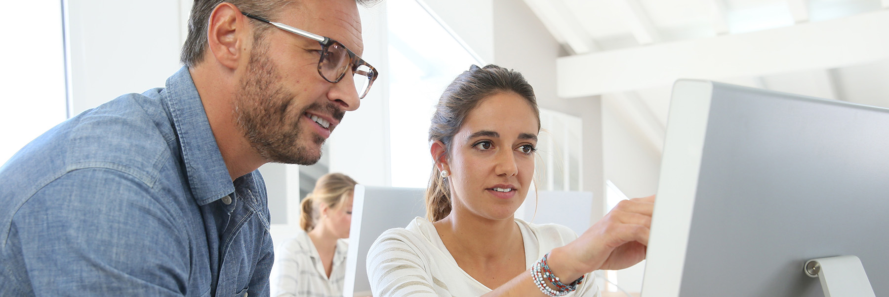 Employer with student intern